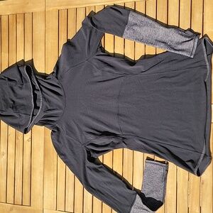 Lululemon Shape Up‎ Pullover Nulu Hoodie Size 6